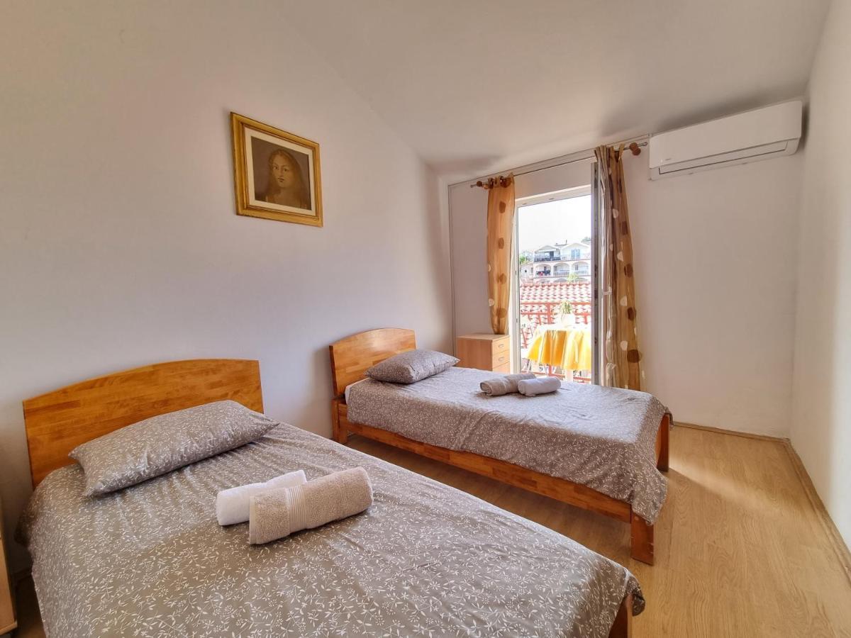 Rooms Slavica Okrug Gornji Exterior foto