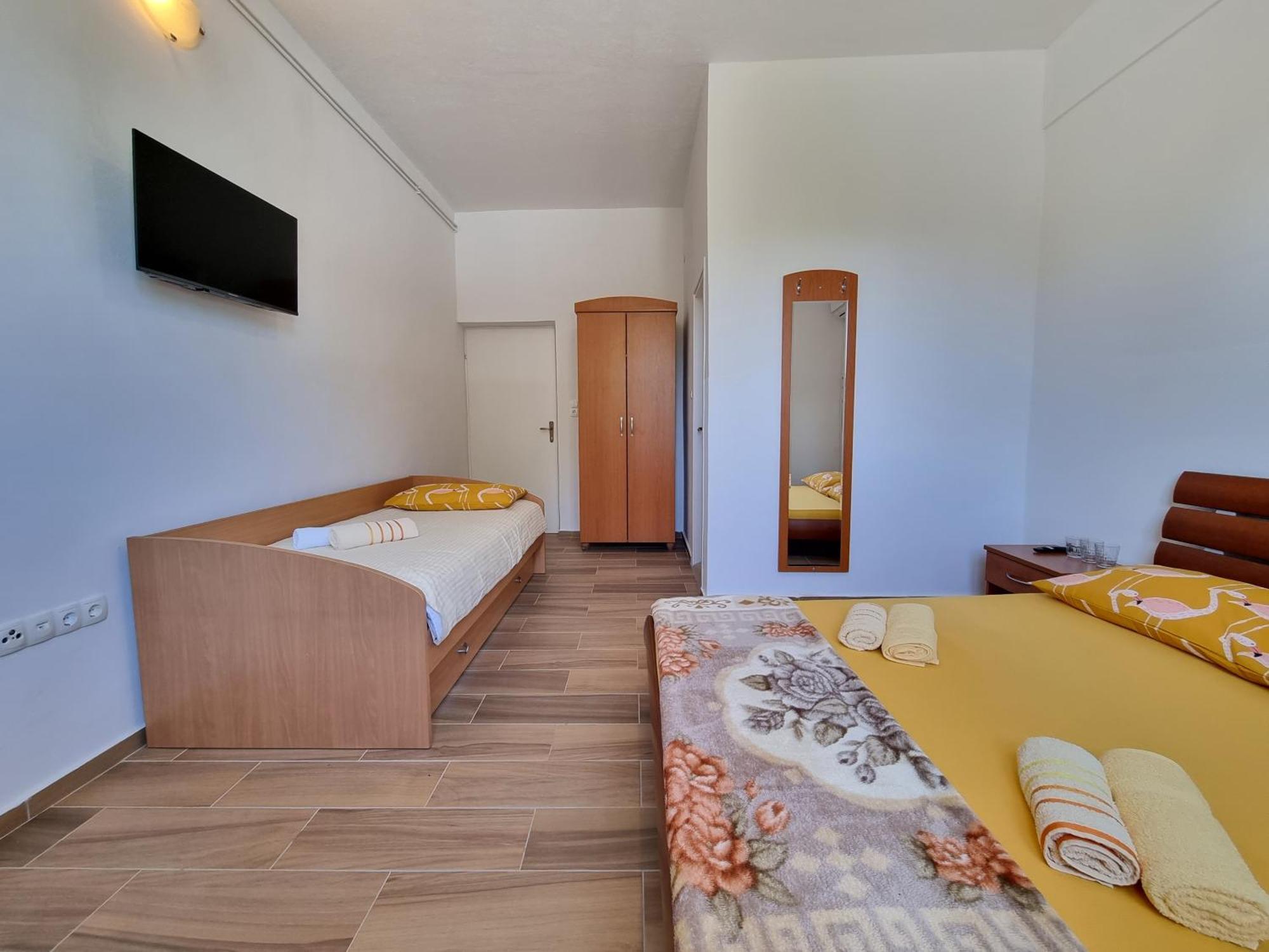 Rooms Slavica Okrug Gornji Cameră foto